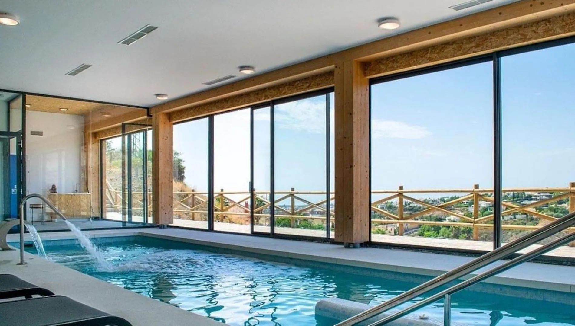 Blue Horizon Penthouse Adventure Meets Luxury 454 Apartment Estepona
