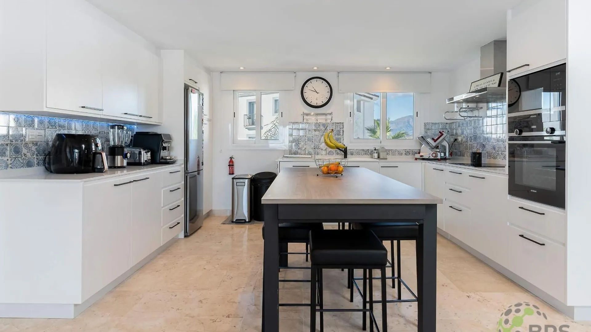 Blue Horizon Penthouse Adventure Meets Luxury 454 Apartment Estepona 0*,  Spain