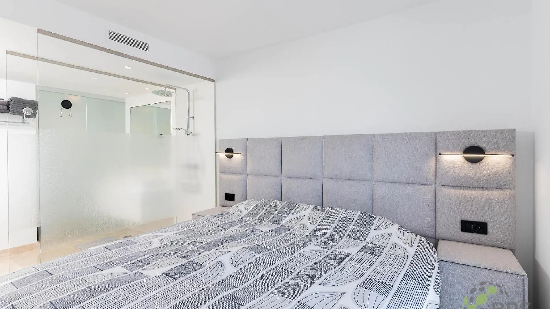 Blue Horizon Penthouse Adventure Meets Luxury 454 Apartment Estepona