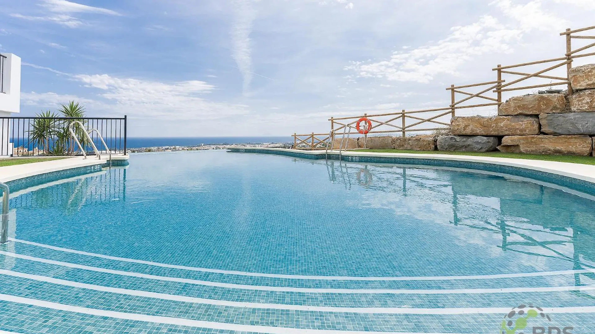 Blue Horizon Penthouse Adventure Meets Luxury 454 Apartment Estepona Spain