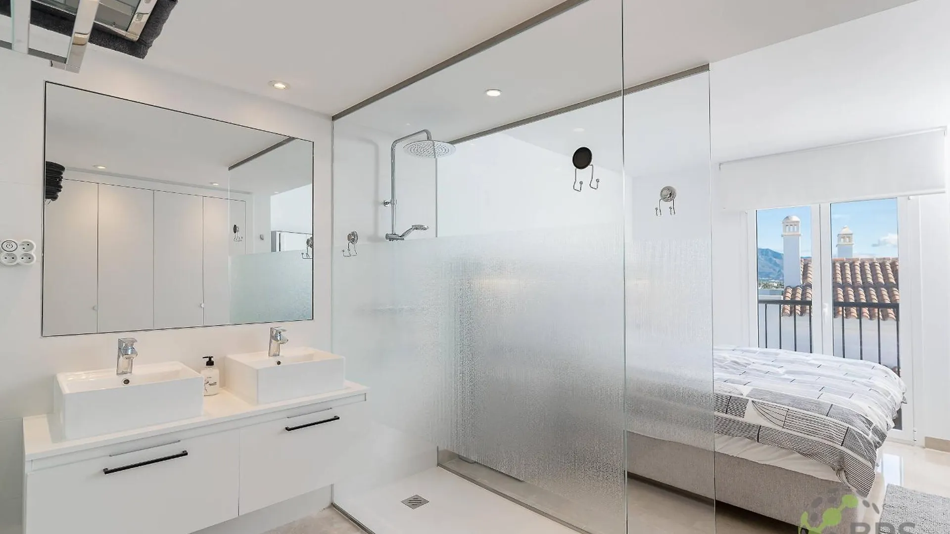 Blue Horizon Penthouse Adventure Meets Luxury 454 Apartment Estepona